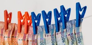 Co grozi za wymuszenie pieniędzy?