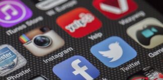 Jak płacić za pomocą telefonu?